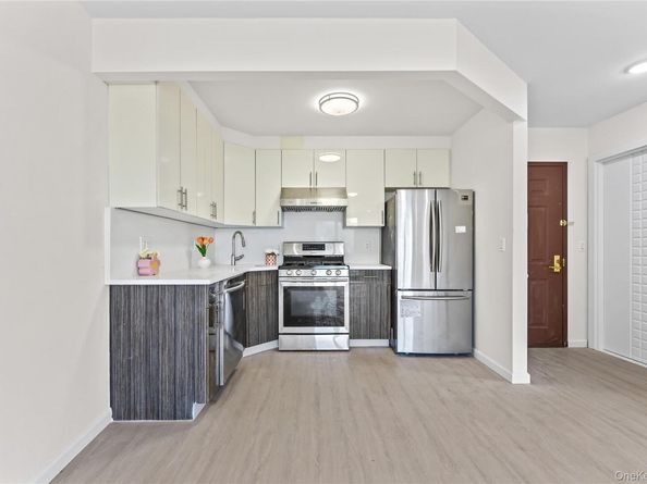 13812 Northern Boulevard 5B, Flushing NY 11354