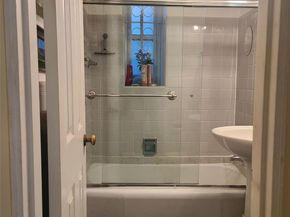 83-25 98th 2T, Woodhaven NY 11421