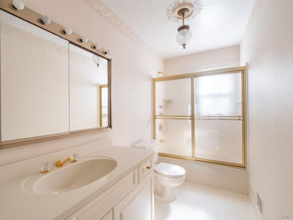 305 Hornidge Road, Mamaroneck NY 10543