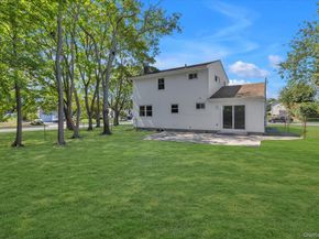 1 Spencer Way, Kings Park NY 11754