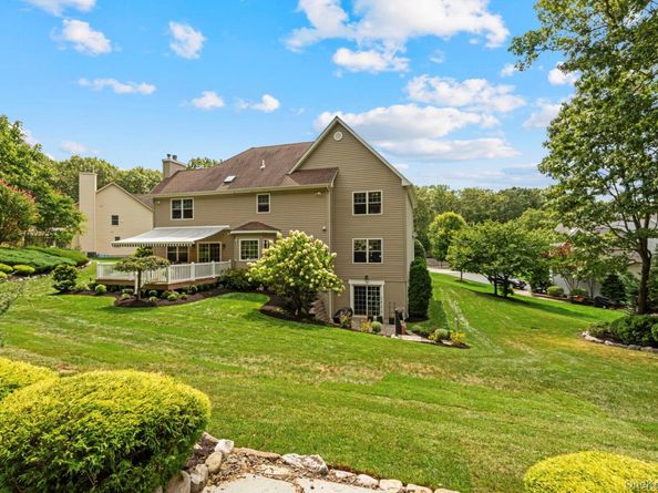 4 Dreamworks Court, Northport NY 11768
