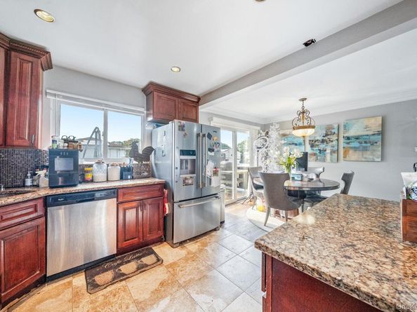 1 Ozone Place, Massapequa NY 11758