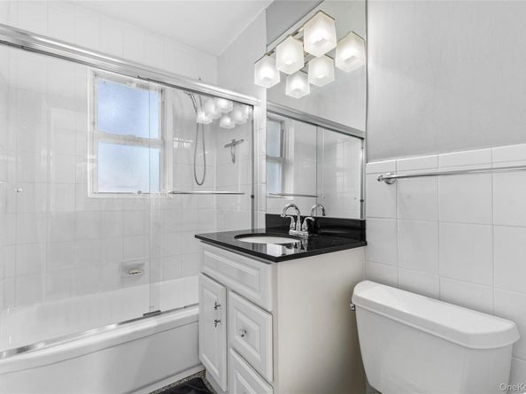 21 Fieldstone Drive 196, Hartsdale NY 10530