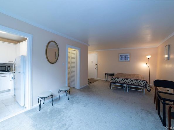 1275 E 51st Street 4M, Brooklyn NY 11234