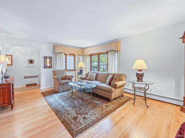 73 Patton Boulevard, New Hyde Park NY 11040
