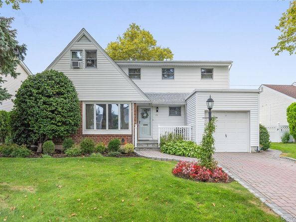 73 Patton Boulevard, New Hyde Park NY 11040