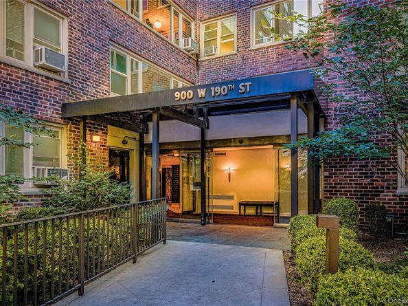 900 W 190 Street 14A, New York (Manhattan) NY 10040
