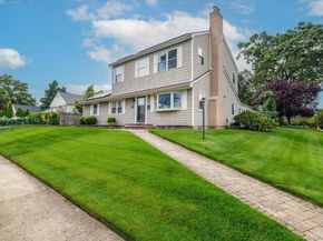 685 John Street, Baldwin NY 11510