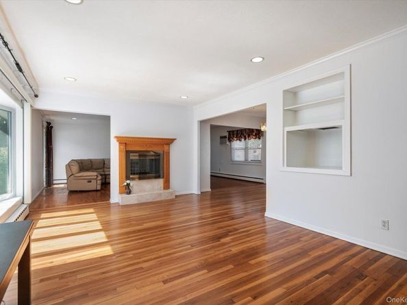 1459 Prospect Avenue, East Meadow NY 11554