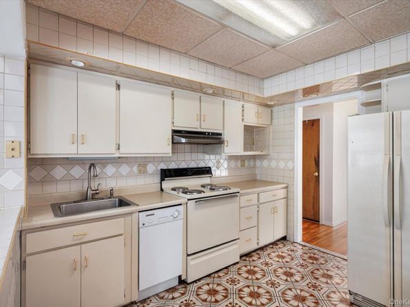 1459 Prospect Avenue, East Meadow NY 11554
