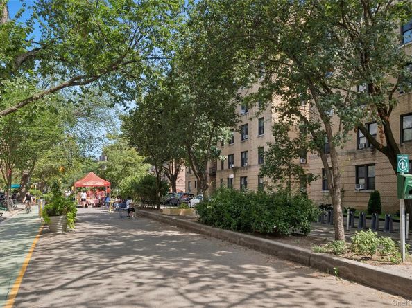 34-58 90th Street K3, Jackson Heights NY 11372