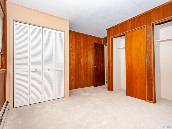 90 Coachlight Square, Montrose NY 10548