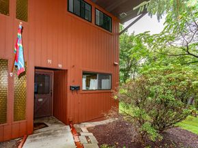 90 Coachlight Square, Montrose NY 10548