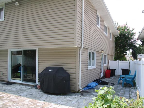 1944 Lowell Lane, Merrick NY 11566