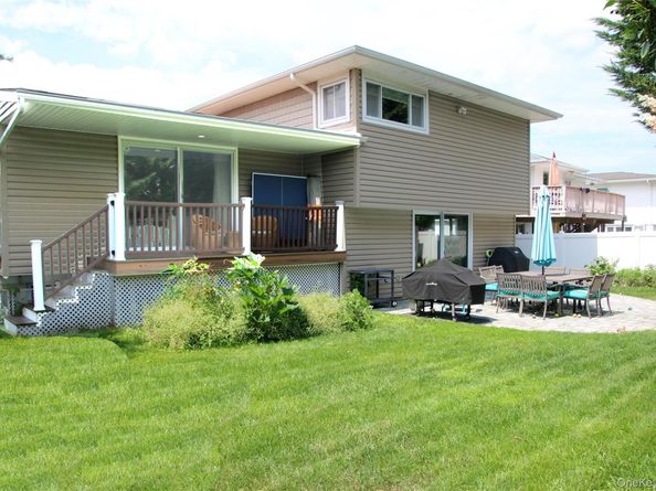 1944 Lowell Lane, Merrick NY 11566
