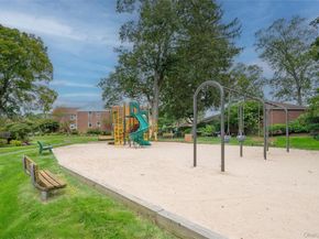 3 Bryant Crescent 2G, White Plains NY 10605
