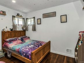 425 14th Street, West Babylon NY 11704