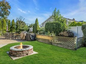 425 14th Street, West Babylon NY 11704