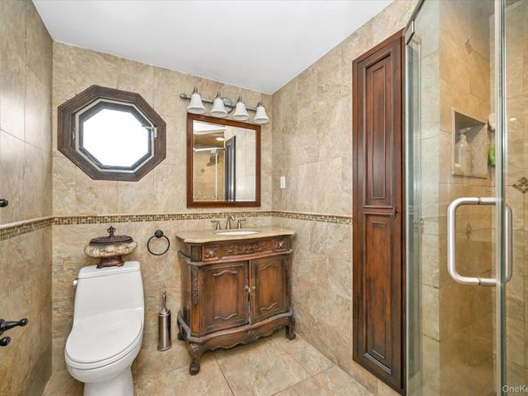 2 Adam Road W, Massapequa NY 11758