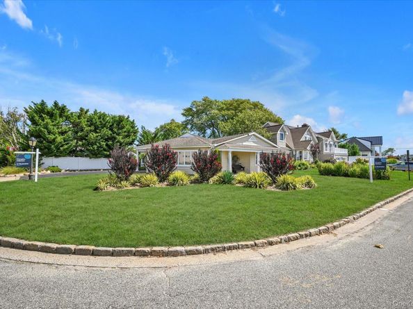 2 Adam Road W, Massapequa NY 11758