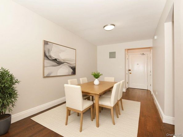 67-66 108th Street D22, Forest Hills NY 11375