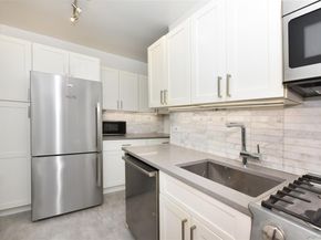 67-66 108th Street D22, Forest Hills NY 11375