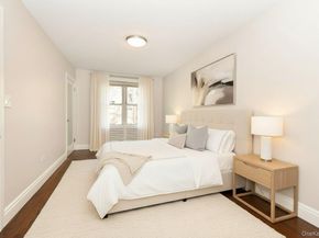 67-66 108th Street D22, Forest Hills NY 11375