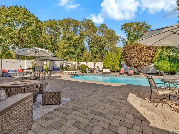 23 Allegheny Drive W, Farmingville NY 11738