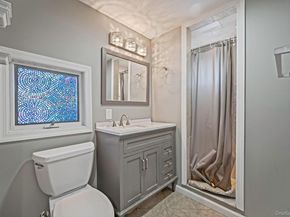 10 Roy Avenue, West Islip NY 11795