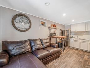 10 Roy Avenue, West Islip NY 11795