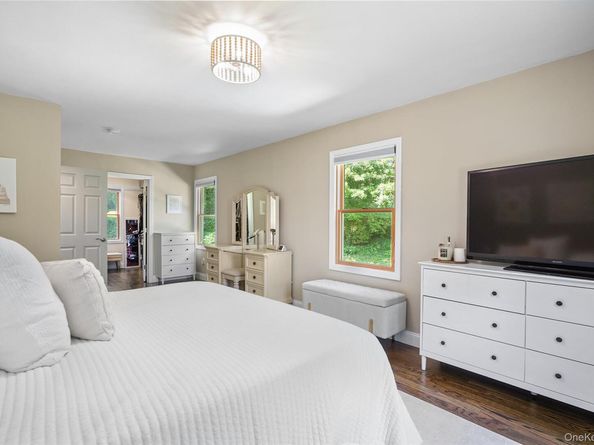 30 Maryton Road, White Plains NY 10603