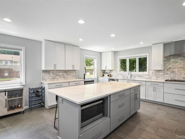 30 Maryton Road, White Plains NY 10603