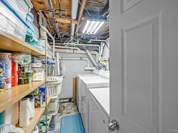 26 W 11th Street, Huntington Station NY 11746