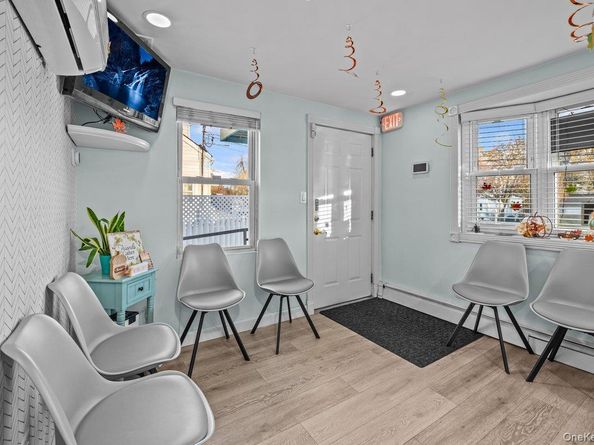 26 W 11th Street, Huntington Station NY 11746