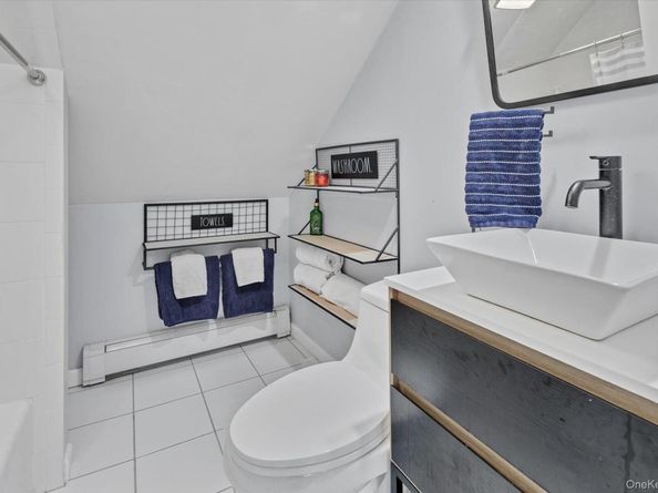 16 Piermont Court, Melville NY 11747