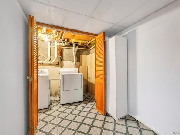 57 Macarthur Avenue, Brentwood NY 11717