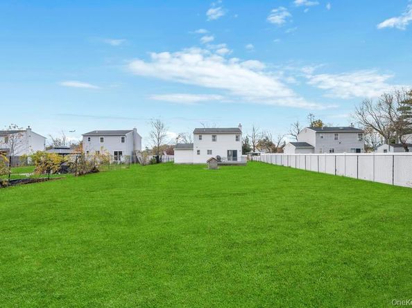 57 Macarthur Avenue, Brentwood NY 11717