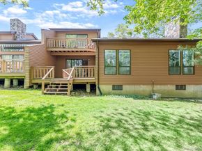 54 Harvard Road 54, Manhasset NY 11030