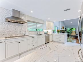 54 Harvard Road 54, Manhasset NY 11030