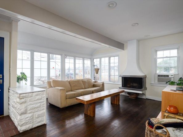 48 Rosebud Avenue, Merrick NY 11566