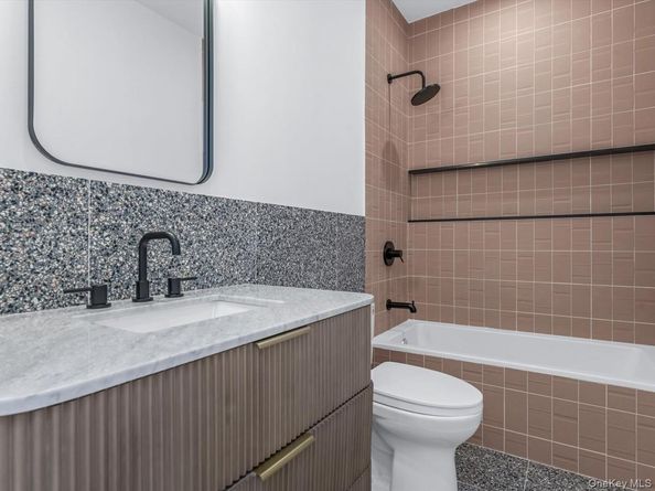 753 Hancock Street HSE, Brooklyn NY 11233