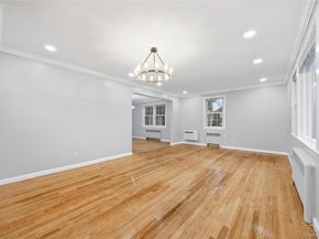 48 Lawrence Park Crescent 48, Bronxville NY 10708