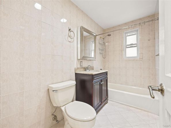 48 Lawrence Park Crescent 48, Bronxville NY 10708