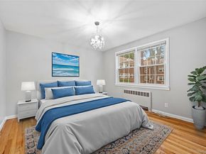 48 Lawrence Park Crescent 48, Bronxville NY 10708