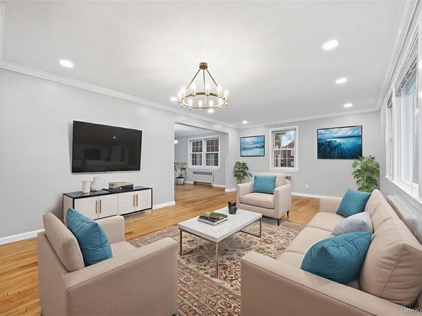 48 Lawrence Park Crescent 48, Bronxville NY 10708