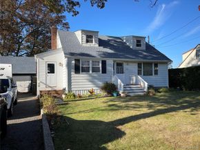 323 Grand Avenue, Lindenhurst NY 11757