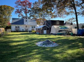 323 Grand Avenue, Lindenhurst NY 11757