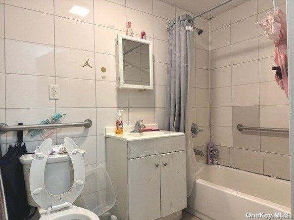 94-68 45 Avenue, Elmhurst NY 11373