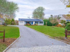 2400 Aldrich Lane, Laurel NY 11948