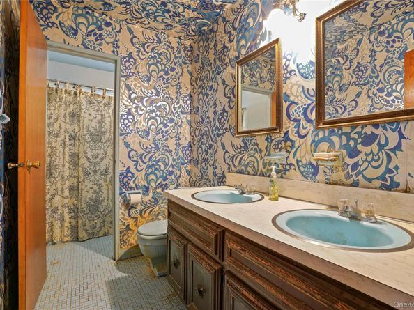 160-34 83rd Street, Howard Beach NY 11414